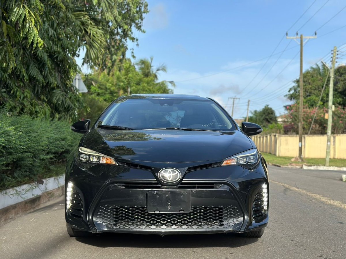 2017 Toyota Corolla SE 1.8L engine 70k miles Keyless entry & start Touchscreen infotainment system Rear view camera Sunroof Partial leather interior Led lamps Alloy wheels Fully loaded Price - 205k p3 😁 What’s app no in bio Refer a buyer for commission #YourCarGuy…