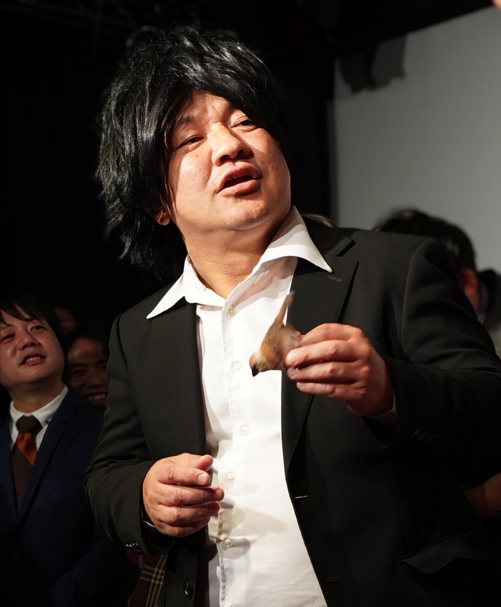 mie_44_8's tweet photo. 2024/04/07 LaughBoxZ Vol.47 @しもきたDAWN #LaughBoxZ #ラフボックス

MC担当 和賀勇介 さん。
チャンス大城 さん。 https://t.co/AP9SguVByX
