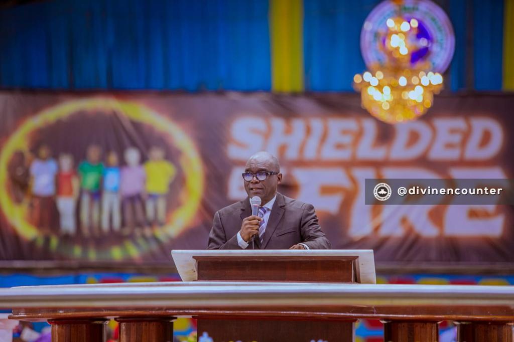 rccgvictoryhour's tweet photo. Pastor Kalu Ndukwe brought us the word on 'Better Things For You'

April 2024 Divine Encounter 
#ShieldedByFire https://t.co/Yz0LLpwTrp