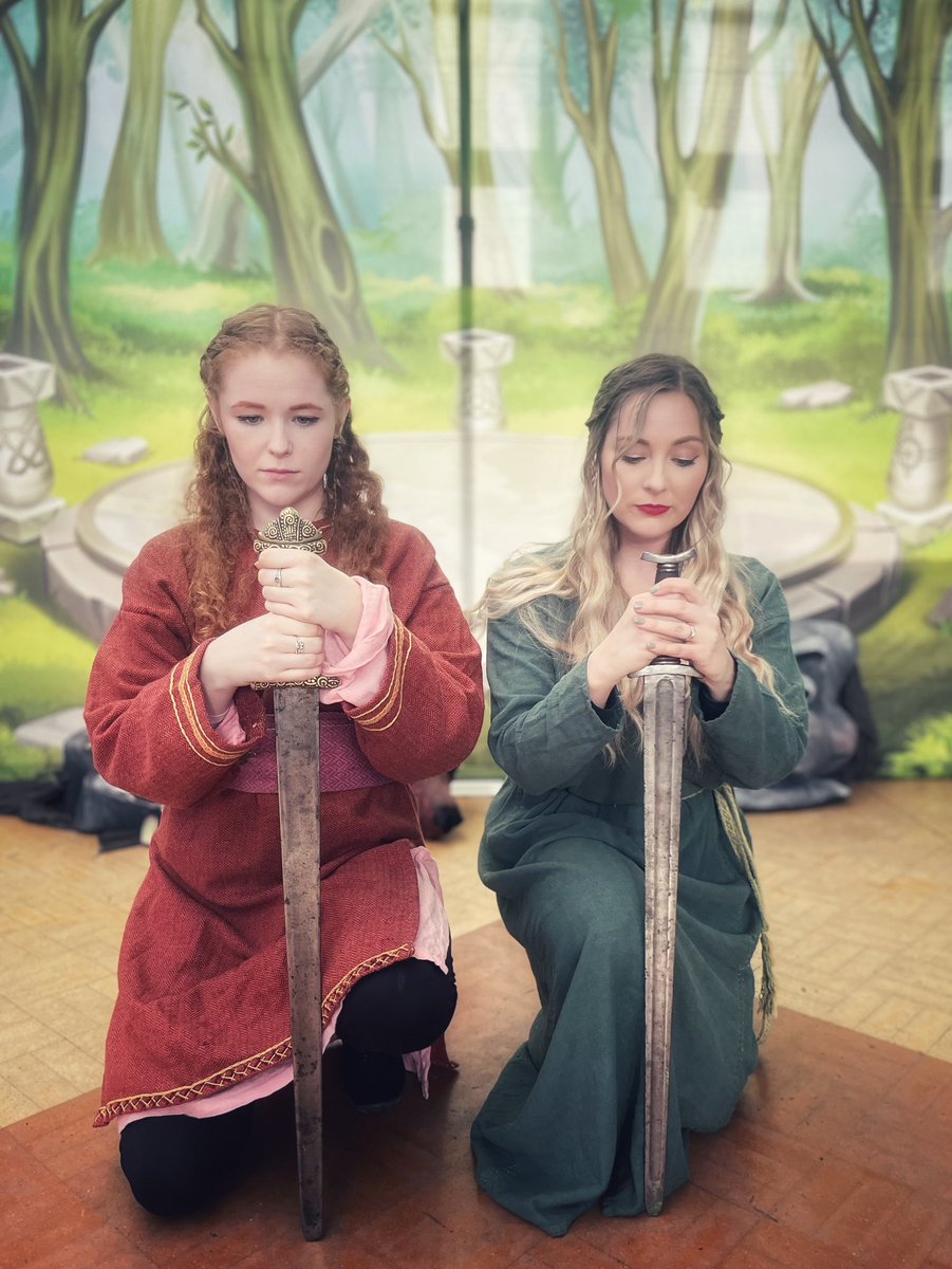 JustineMCain's tweet photo. 🎭 NORTHUMBRIA TOUR 24 🎭

An EGGciting and EGGcellent week touring the North for Easter shows galore! Filled with Saxon Saga’s, Roman Recitals, Funny Faces and these Talented Trifles! ❤️🫶🏼🏛️🏺
@Q20Events https://t.co/vh7tS7m9nO