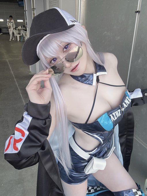 Twitterのコスプレ画像12