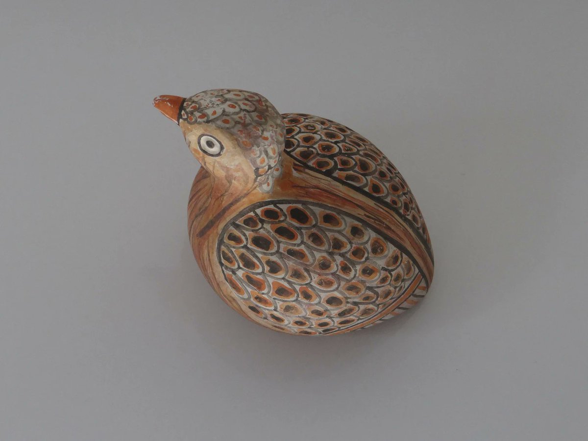 Small collectible bird, pottery quail, migratory bird, partridge figurine, young quail, small bird statue #etsyfinds #vintage #decor #onlineshopping #HomeStyle #DecorateWithArt #CreativeSpaces #elevateYourDecor #MothersDayGift #wiseshopper  Available here
elementsdeco.etsy.com/listing/141294…