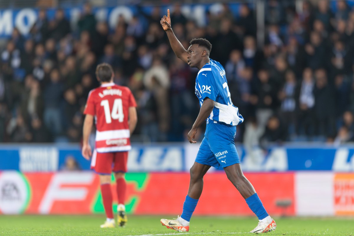 𝐑 𝔼 𝔸 𝔻 𝕐 🐍

#GranadaAlavés | #GoazenGlorioso ⚪️🔵