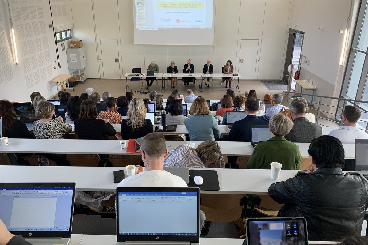 L’école maternelle est une 1ère étape déterminante dans le parcours d'un élève. Au séminaire académique maternelle ce matin avec 120 personnels d’encadrements de @acnancymetz pour évoquer le développement du langage 🗣️ et l'acquisition des #savoirsfondamentaux Avec @Canope_54