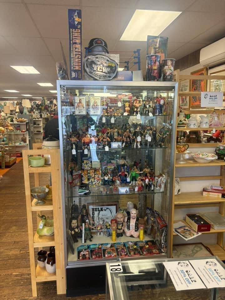 RefLarryPeace's tweet photo. Good morning Peacekeepers, we’re open 9am-5pm today.
We’re located inside Mother Tucker's Antiques & Collectibles
566 N. Reading Rd, Ephrata, PA 17522
#reflarryswc #mothertuckersantiques #wrestling #WrestlemaniaSeason #wrestlemania https://t.co/0nuDRA6HTy