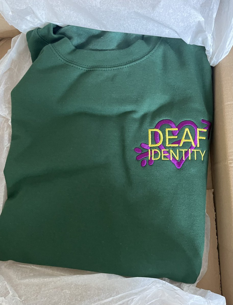 Just back from a bike ride, all hot and sweaty, to find I’ve had a delivery. Loving this green colour, well I’m Irish,💚best hit the shower before I try it on. Absolute quality gear. 🤟 @deafidentity