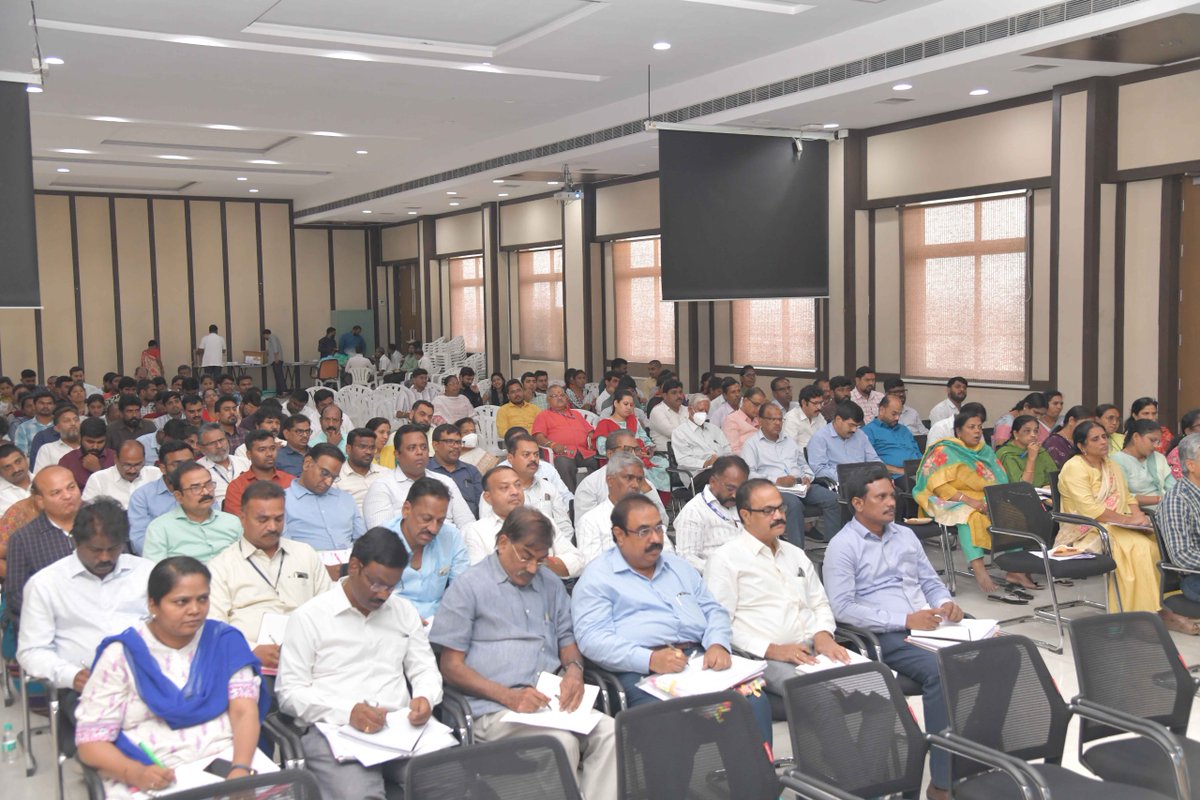 Commissioner GHMC @DRonaldRose Conducts thorough Review of Town Planning Department to identify bottlenecks, streamline Procedures and to ensure responsible development in line with regulatory standards. #TownPlanning #UrbanDevelopment #GHMCReview @cdmatelangana @TSMAUDOnline