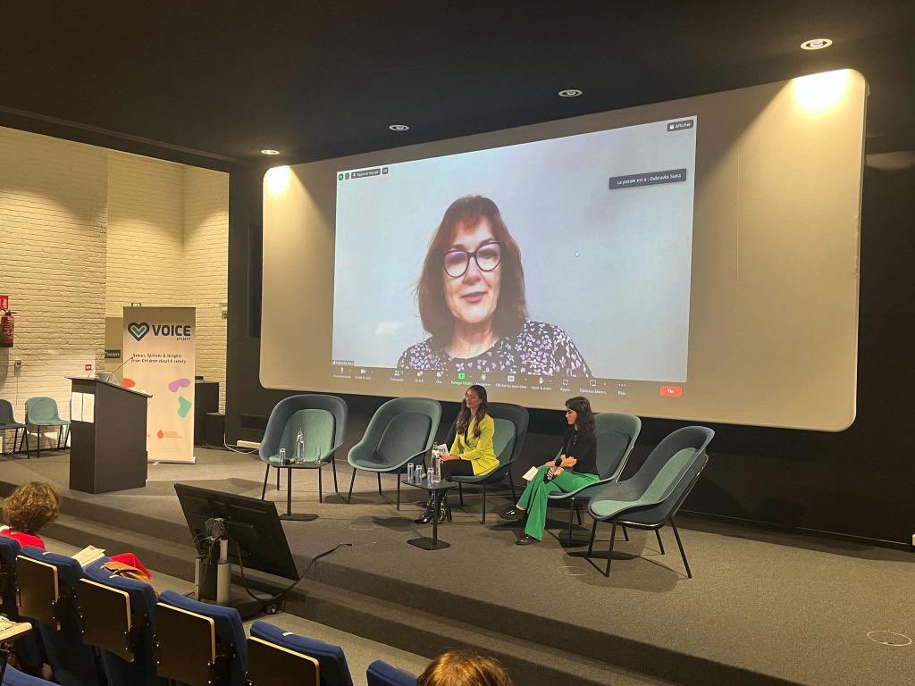 Protecting, empowering & respecting children online is a key priority for the @EU_Commission while we build a Europe fit for the digital age. Thank you @Eurochild_org for the #VOICE report & event; only by joining forces will we be able to succeed to protect & empower children.