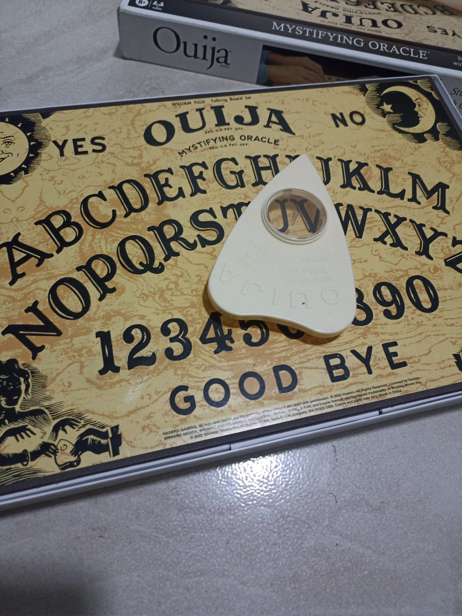 pregunta: ¿pasará algo si juego a la ouija hoy a la hora del eclipse? xd