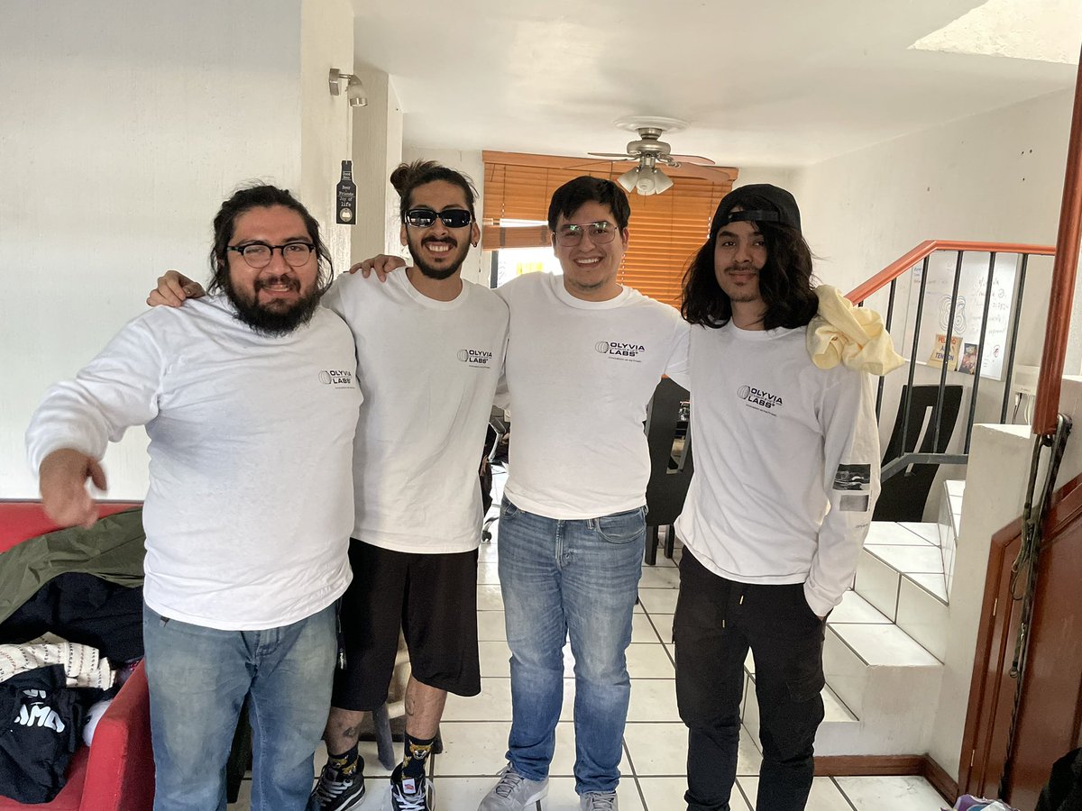 Having a good time with our friends <a href="/JaviBlakeCR/">Javier Eli Reyes</a> <a href="/Amaurylr/">Amaury López | $MAD 👨🏻‍🦲 | Nightz🔥</a> <a href="/VaraNetwork/">Vara Network</a> <a href="/Polkadot/">Polkadot</a> 
<a href="/0xPasho/">pasho</a> at Olyvia’s HQ 
👁️👄👁️

Thanks guys🙏🏼

People missing in the photo haha
