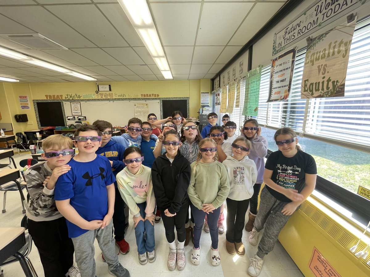 Kelly Parson (@kparson304) on Twitter photo We are ready for the Solar Eclipse. 4/8/24 🌞🕶️🌖 #WIProud <a href="/OquenockWI/">Oquenock Elementary School</a> <a href="/AmandaHarvey04/">Amanda Harvey</a> We are ready for the Solar Eclipse. 4/8/24 🌞🕶️🌖 #WIProud <a href="/OquenockWI/">Oquenock Elementary School</a> <a href="/AmandaHarvey04/">Amanda Harvey</a>