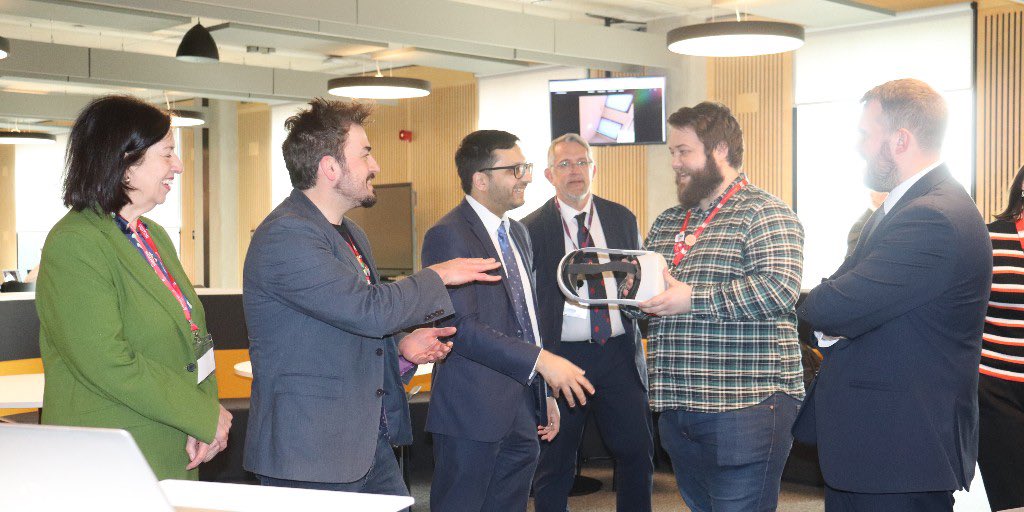 Great to welcome Minister for Technology and Digital Economy @bhatti_saqib MBE to @StaffsUni for a demo of innovative VR apps and a meeting with the people involved in the #SiliconStoke initiative with @GullisJonathan, @jogideon @SpatialityJones, @sot6fc @SOTCollege @jonrouse9