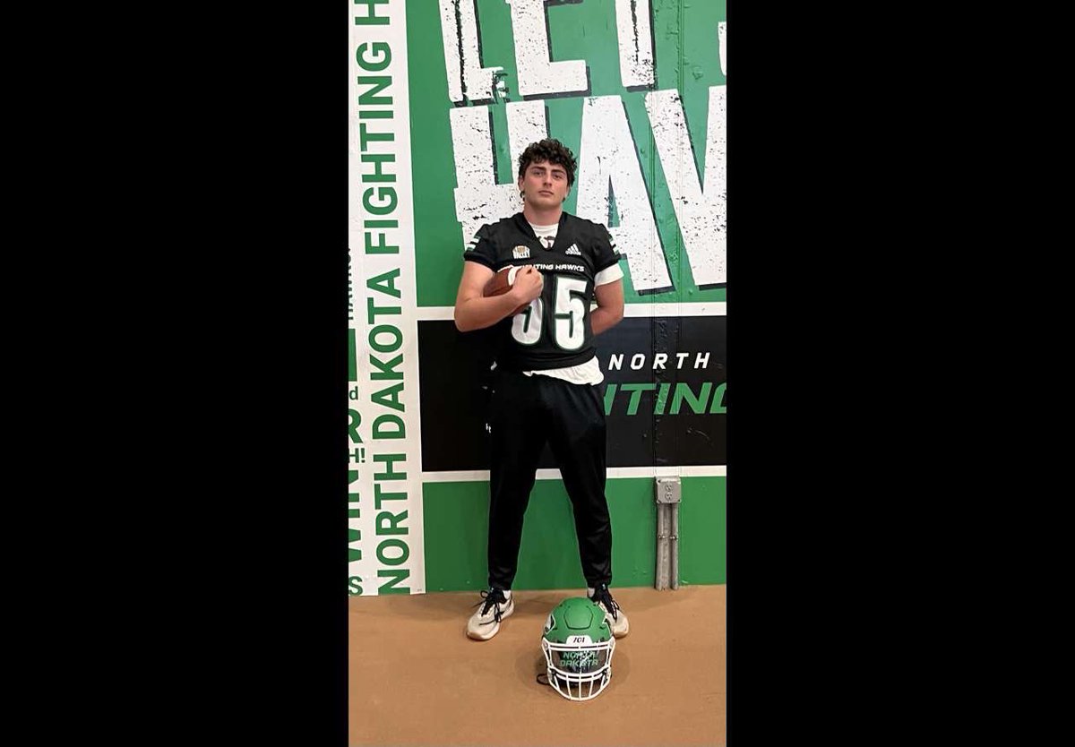 I had a great time at the <a href="/UNDfootball/">North Dakota Football</a> junior day! Thank you @Dkirkwood_UND for the invite! <a href="/BubbaSchweigert/">Bubba Schweigert</a> <a href="/CoachReinholz/">Carl Reinholz</a> <a href="/Loyola_FB/">Loyola Academy Football</a> <a href="/PrepRedzoneIL/">Prep Redzone Illinois</a> <a href="/EDGYTIM/">Timothy “EDGYTIM” OHalloran</a> <a href="/DeepDishFB/">DEEP DISH FOOTBALL</a>