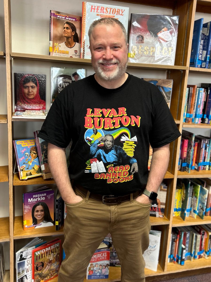 Happy Right to Read Day! Levar Burton says Read Banned Books! @levarburton @MoveOn @aasl @ALALibrary @AISLEd_org
#schoollibrarymonth #righttoreadday #AISLEd