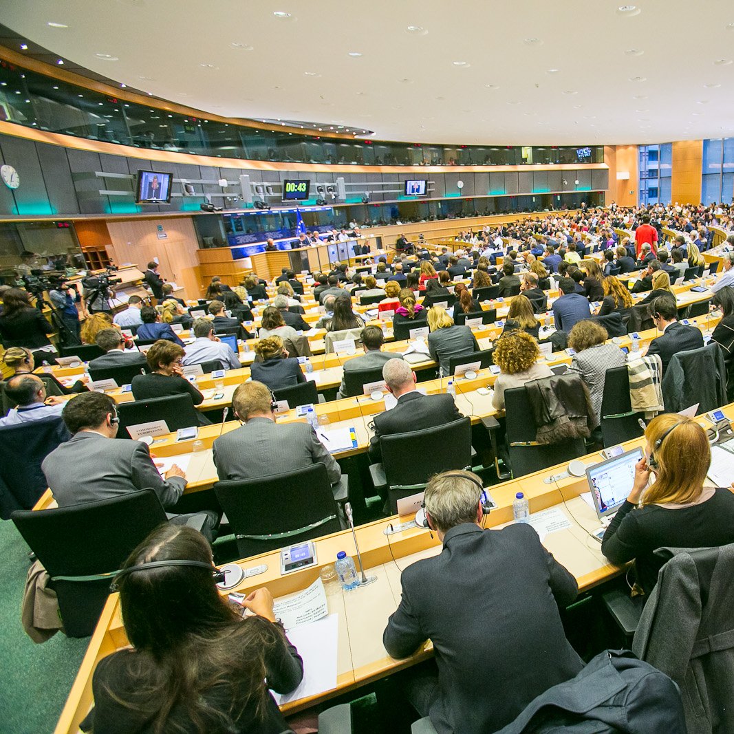 Today from 10.15 CET / 14.45 MMT, the @EP_Development committee holds an exchange of views on the humanitarian situation of the Rohingya in #Myanmar. Tune in here 👉 europa.eu/!wwTyFT