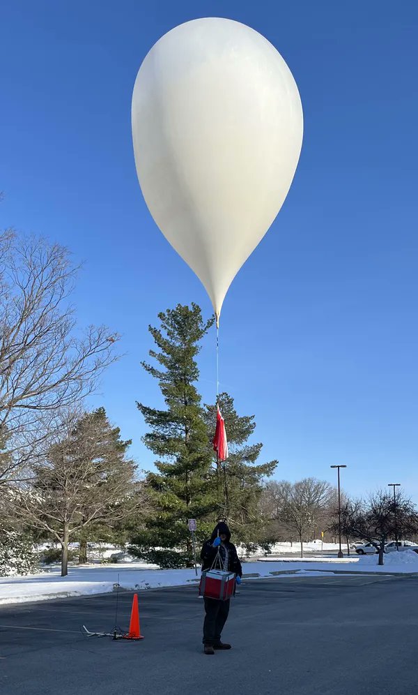 Students in the High-Altitude Balloon Experiments in Technology course @IowaStateU will stream the total solar eclipse from Carbondale, Illinois, back to campus! The students conducted a high-altitude balloon launch experiment before the eclipse ☀️ WATCH: youtube.com/watch?v=XkNcm4…
