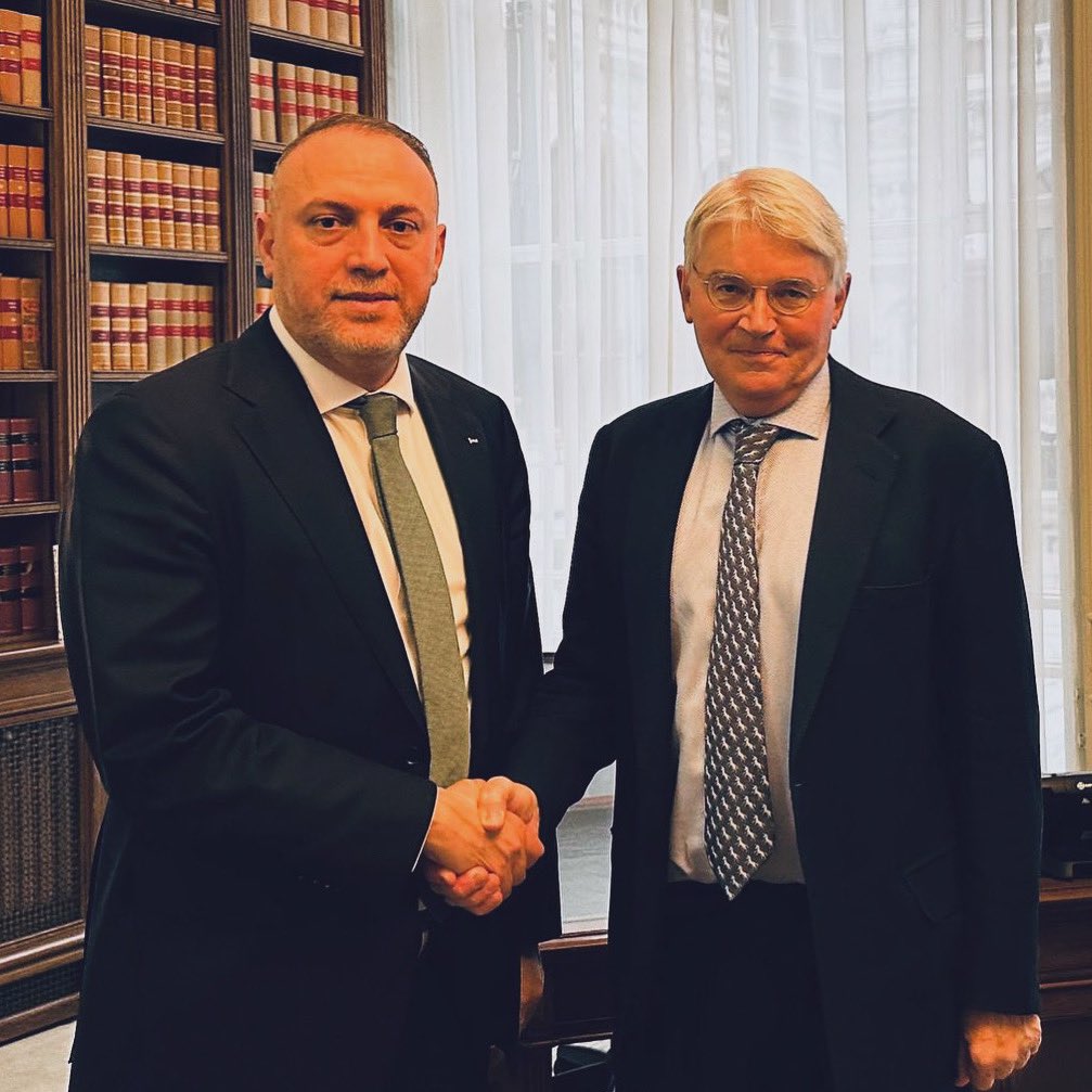 H.E. Ambassador @hzomlot met today the UK development minister, the Rt Hon @AndrewmitchMP, to discuss ways to mitigate the humanitarian catastrophe in Gaza, resuming UNRWA funding, enforcing an immediate and permanent ceasefire and moving swiftly to addressing the root cause and…