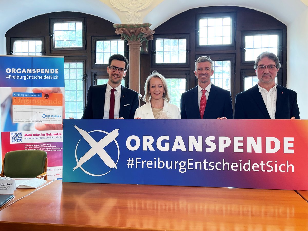 #FreiburgEntscheidetSich zur Gewebe- und #Organspende: Unterstützt wird die Kampagne der @Uniklinik_Fr, Stadt Freiburg (@fr_presse) und des Bundesverb. d. Organtransplantierten von über 20 Partnern. Das Ziel: Möglichst viele sollen sich entscheiden. Mehr: t1p.de/2e0ns