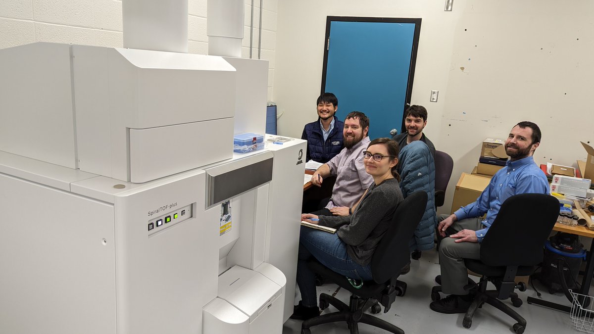 Our SpiralTOF from <a href="/JEOLUSA/">JEOL USA</a> is installed in <a href="/sciencesUdeS/">Faculté des sciences</a> , and it is a game changer in the analysis of polymer microstructure This is the first one in Canada. Thanks to <a href="/InnovationCA/">CFI / FCI</a>