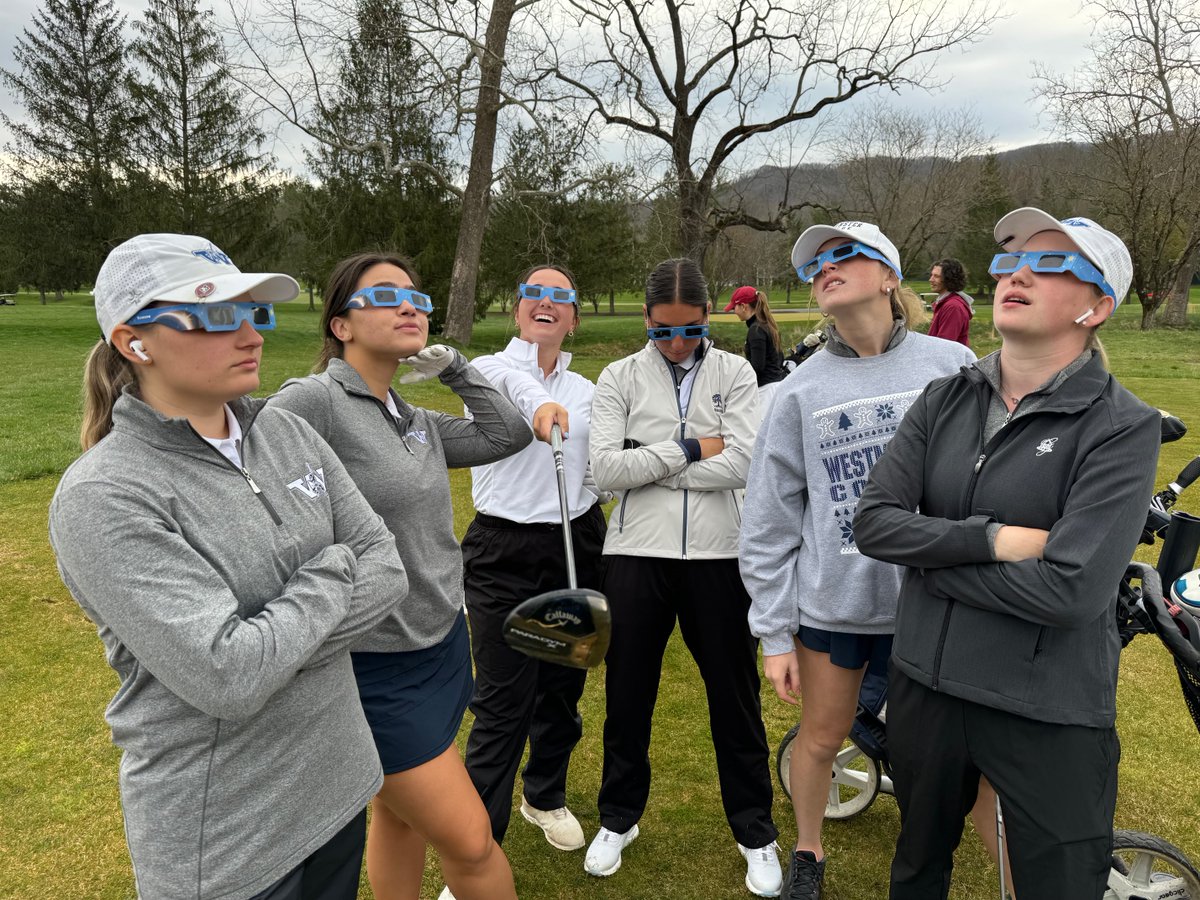 The Westminster women's golf team is looking stylish as they rock the eclipse glasses during the Greenbrier Collegiate Invitational!
#d3wgolf #pacwgolf #titanpride⚔️