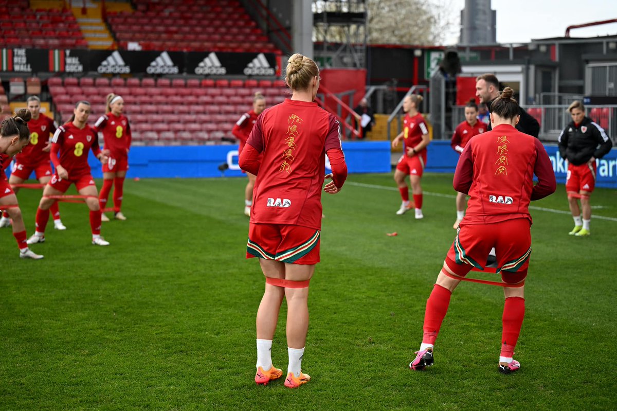 RAD are proud to be the charity partner of @EE for their ‘Support. It’s in Your Hands’ campaign. Working with @FA, these shirts are another milestone in our joint mission to ensure everyone feels included in the football conversation. Find out more: eu1.hubs.ly/H08tLgW0