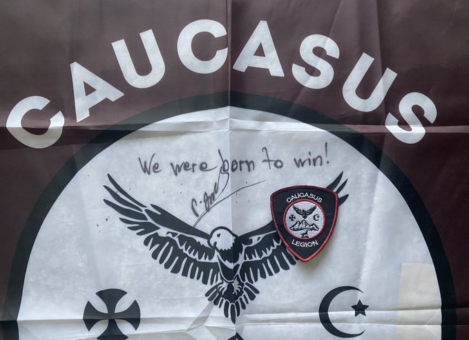 @Kampfkueken1980 @SignMyGrenade CAUCASUS LEGION #SignMyFlagRaffle 4️⃣! 💠Original CL-BATTLE FLAG, signed by @lado25031988 with inscription. 💠Original CL-Patches for each $444 collected + 1 P to win! 1🎟️$3 4🎟️$10 9🎟️& msg on DDG + yr @ tag on flag! - $20 15🎟️+ msg on DDG + flag: $30 Addtl.🎟️ - $2 each See🧵
