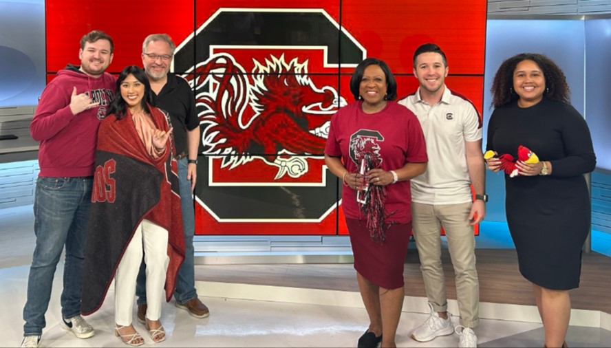 Gamecock Nation is strong <a href="/Live5News/">Live5News</a>. 
L: Connor Fisher, <a href="/caitlinashbaugh/">Caitlin Ashbaugh</a>, <a href="/PatrickDotWeb/">Patrick Phillips | Live5News</a>.   
R:<a href="/thomasdgruel/">Thomas Gruel</a>, <a href="/jeslawrenceTV/">Jesikah Lawrence</a>.   
Showing our pride in honor of National Champs <a href="/GamecockWBB/">South Carolina Women's Basketball</a>