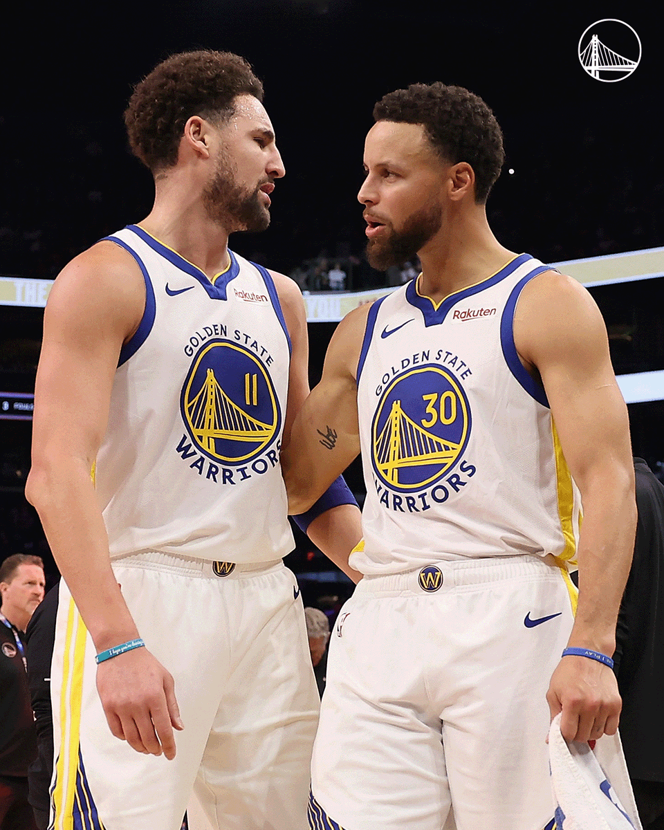 warriors's tweet photo. Stephen Curry and Klay Thompson have each made 250 or more threes in the same season for the fourth time in their careers. 

No other duo has done this even once ☔️ https://t.co/tN57AUtZdQ