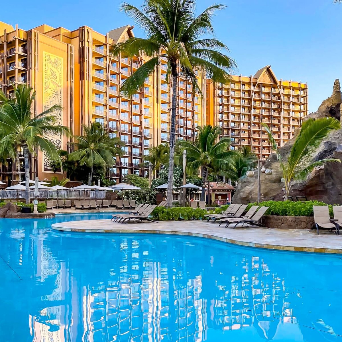 Save Up to 30% on Select Stays of 5 Nights or Longer This Fall

Message me for more details!

#aulani #hawaiitravel #takethetrip #makememories #travelagent #wishuponastarwithus