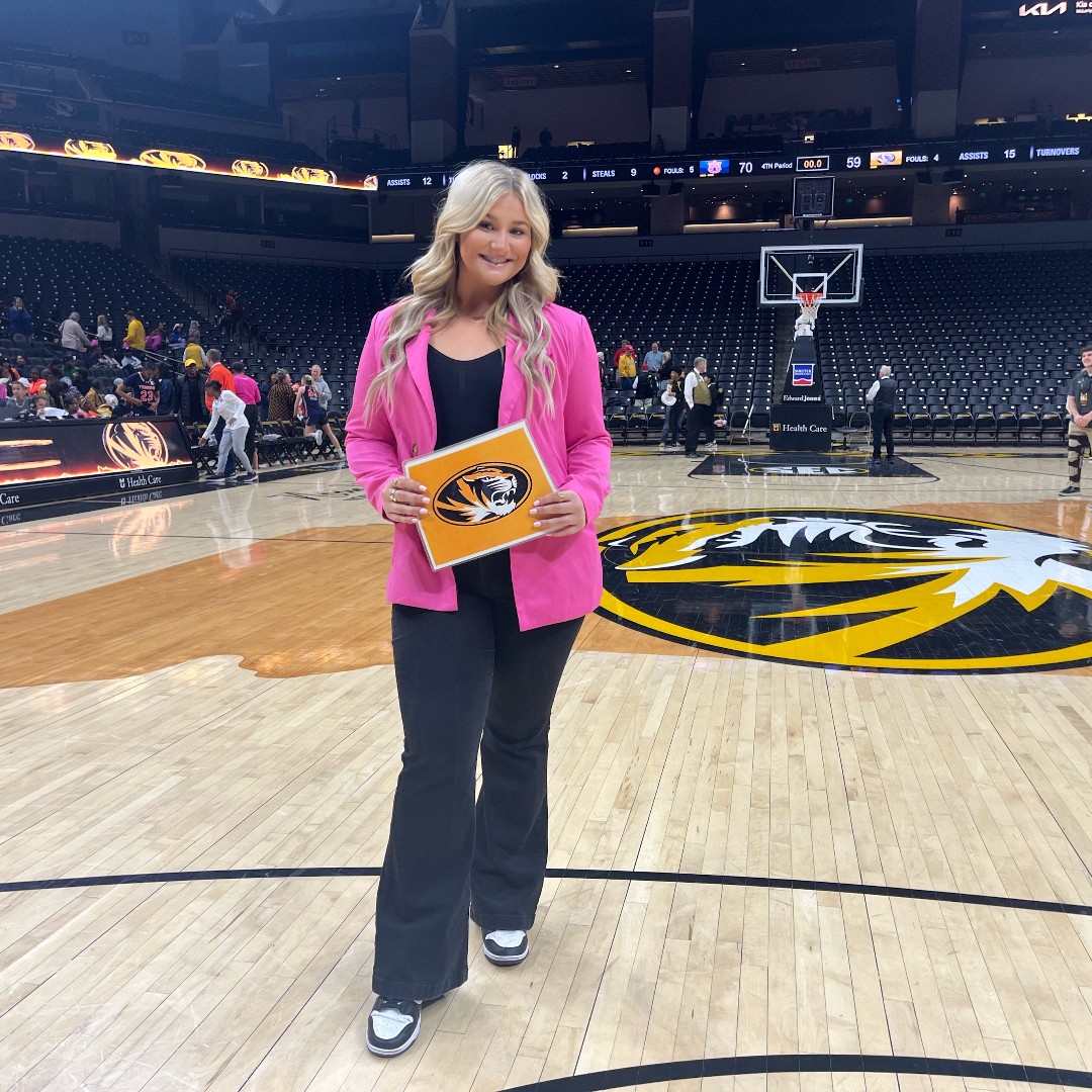 Meet the next batch of our incredible Wing Ding Judges - some heavy hitting media professionals! These amazing people donate their time, talent, and tastebuds to award Columbia's best wings! Thank you, <a href="/_nicdanger/">NicDanger</a> <a href="/Clear99/">Clear 99</a> <a href="/Clear99Mornings/">Liz & Scotty in the Morning</a>, Lesley Bickle, and Olivia Randolph!