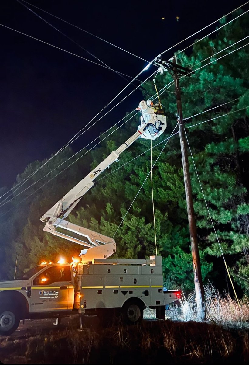 Today, we celebrate Lineworker Appreciation Day to honor the linemen who power our community! Rain or shine, day or night, lineworkers brave challenging conditions to make sure we have electricity when we need it. Join us in recognizing them! #ThankALineworker