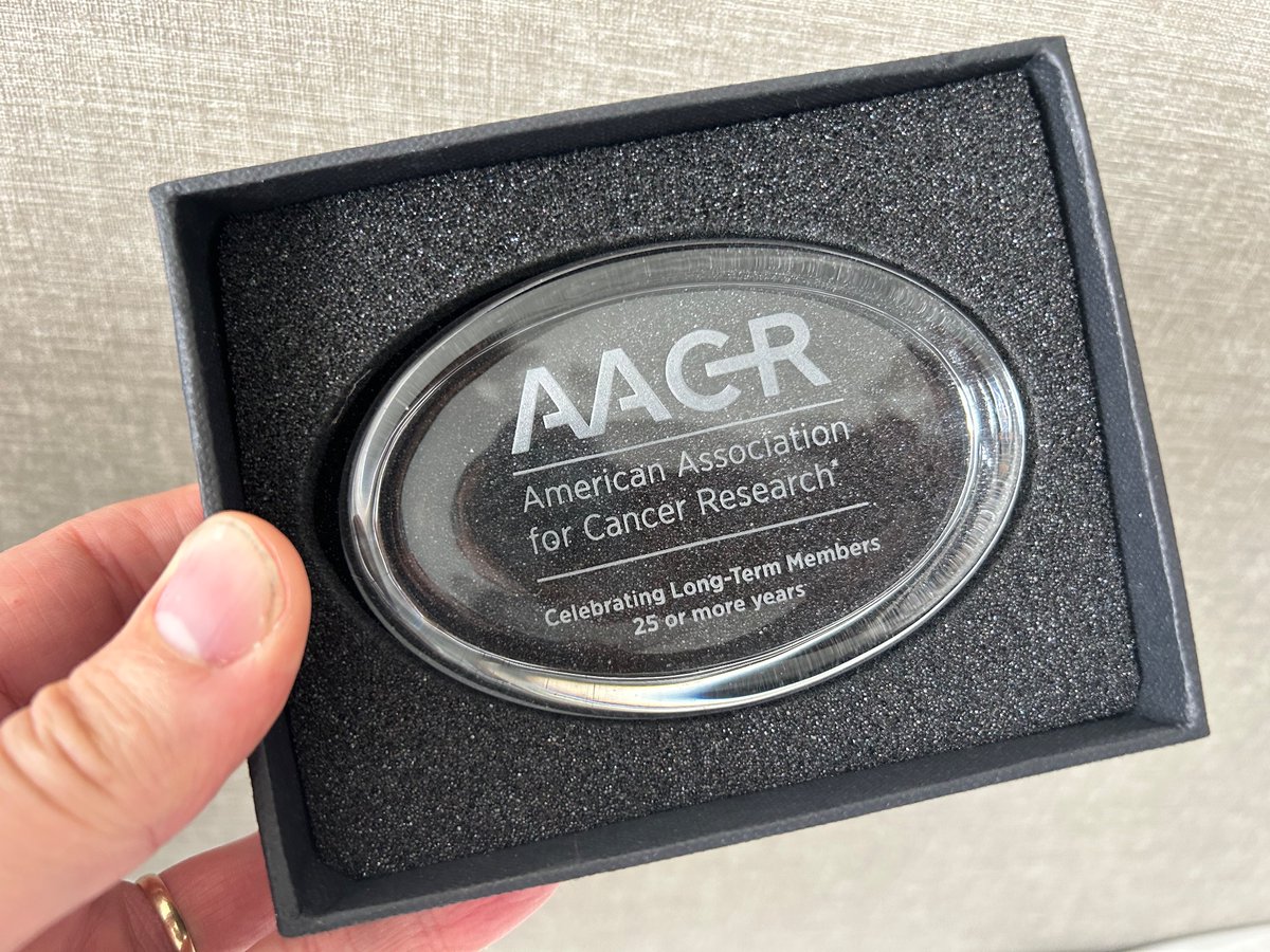 Recognized in the Appreciation Breakfast that celebrates Long-term @AACR members, glad to have been part of this wonderful association since I was a young PhD student willing to contribute to #cancer #research #AACR24