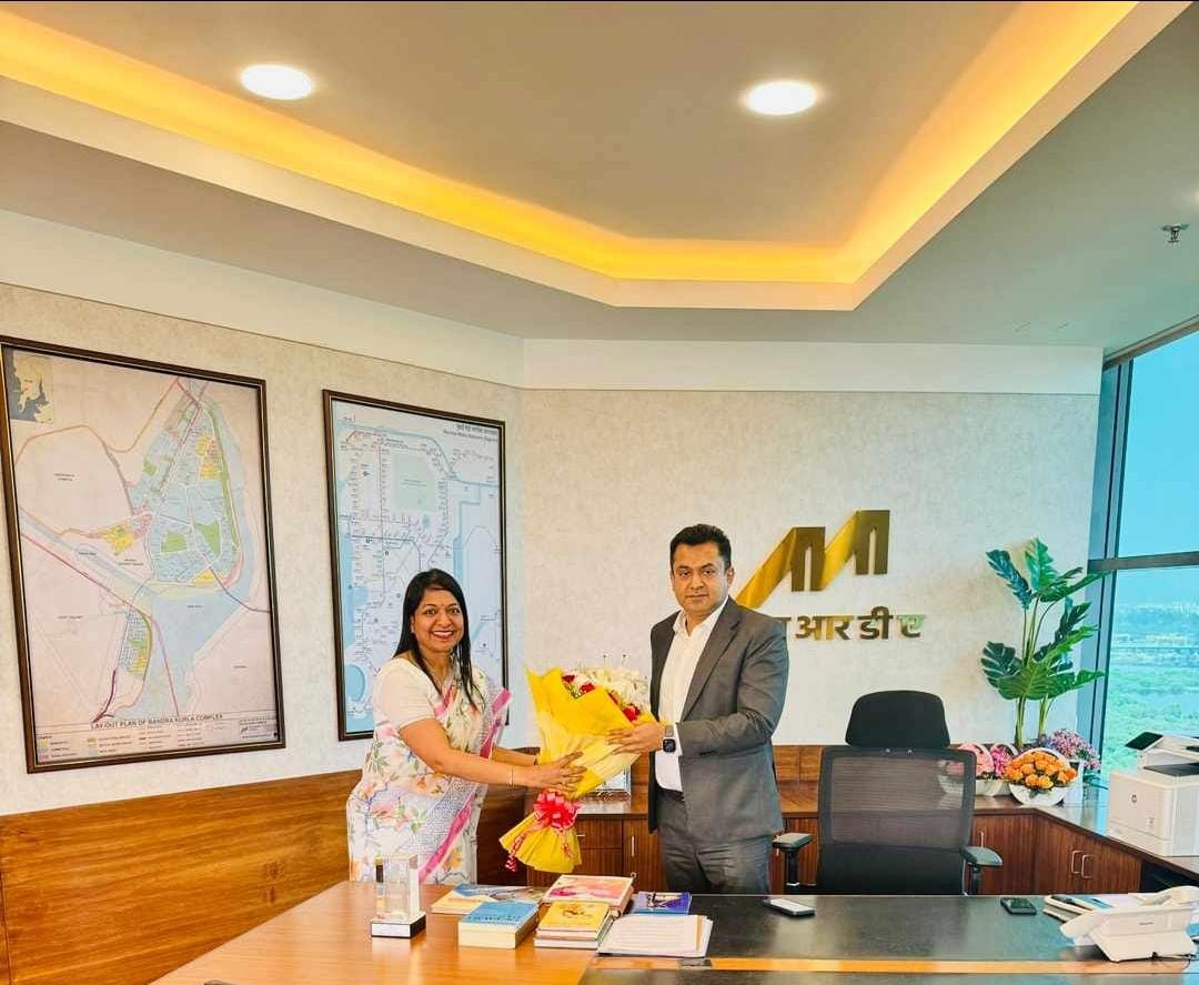 'Exciting news for Maha Mumbai Metro Operation Corporation LTD as Hon'ble Mrs. Rubal Prakhar Agarwal, IAS, takes charge as the new Managing Director. With her experience and leadership, #MMMOCL is in great hands as it continues to expand its operations and infrastructure. #MMMOCL