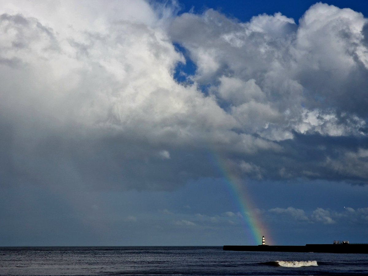 Gem's photography. (@gemhobby) on Twitter photo Mixed bag of weather yesterday in the north east but enough sun to have a trip to the beach xx <a href="/NorthEastTweets/">North East Tweets</a> <a href="/VCDBusiness/">Visit County Durham</a> <a href="/DurhamCouncil/">Durham County Council</a> <a href="/bbcweather/">BBC Weather</a> <a href="/itvtynetees/">ITV News Tyne Tees</a> <a href="/BBCNEandCumbria/">BBC North East</a> Mixed bag of weather yesterday in the north east but enough sun to have a trip to the beach xx <a href="/NorthEastTweets/">North East Tweets</a> <a href="/VCDBusiness/">Visit County Durham</a> <a href="/DurhamCouncil/">Durham County Council</a> <a href="/bbcweather/">BBC Weather</a> <a href="/itvtynetees/">ITV News Tyne Tees</a> <a href="/BBCNEandCumbria/">BBC North East</a>