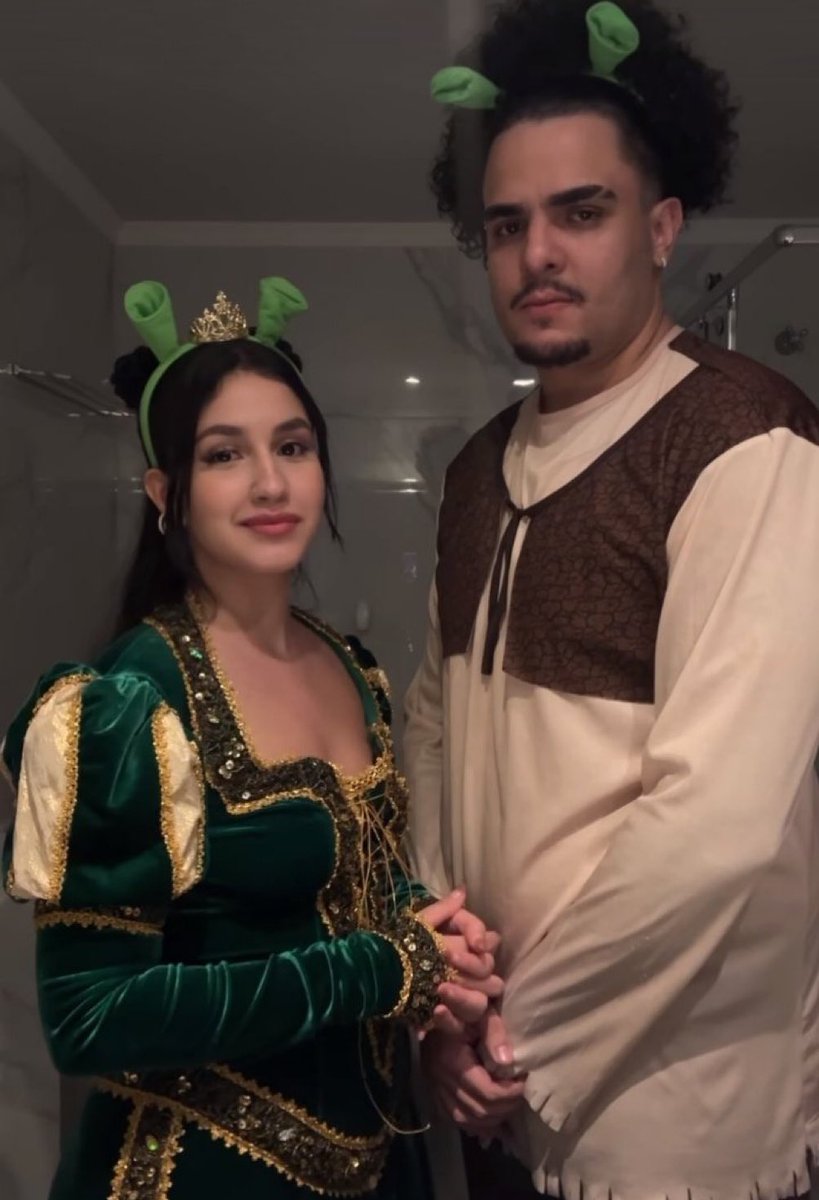 lovatxliv's tweet image. vsf irmão muito feio papo retooooo