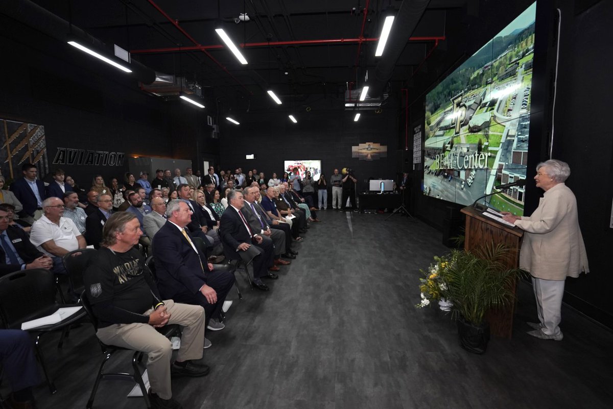 Our investment in Alabama students is prudent — especially when it comes to STEM education. In 2021, I broke ground on the BEAT Center, and today, I was proud to cut the ribbon. This facility will lead students into advanced technical career training. #alpolitics