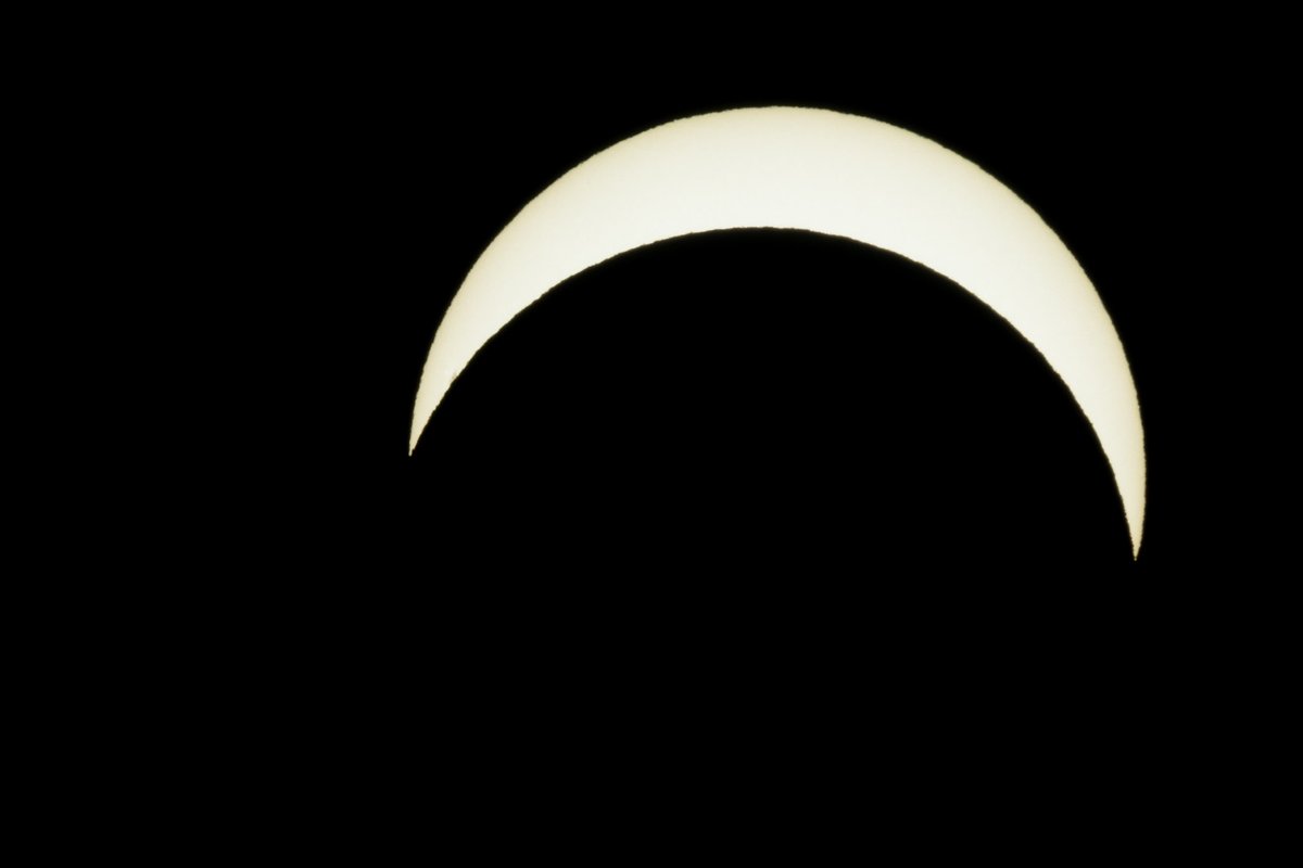 Today, the majority of the Chesapeake region will experience a partial solar eclipse! 🌘 Be sure to soak in this rare phenomenon, but remember to not look directly at the sun!😎 📸Will Parson/Chesapeake Bay Program