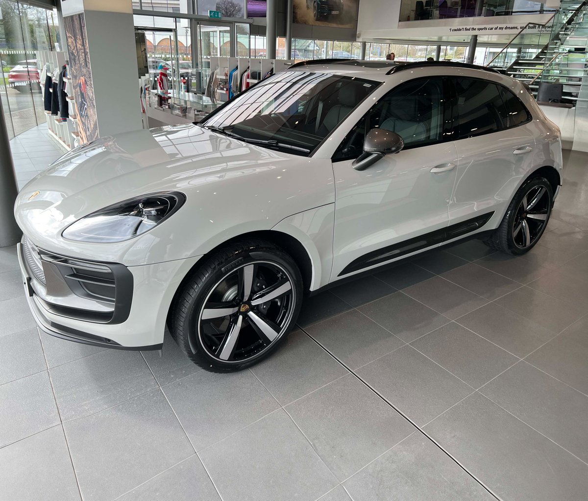 OracleCFinance's tweet image. #FundedByOracle

Just some of our recent customers who bought their cars from a dealership yet used Oracle Car Finance for their funding
Looking to do the same? You might want to read this first: lnkd.in/e5d6ABi5

We are a credit broker not a lender buff.ly/3f8fqm4