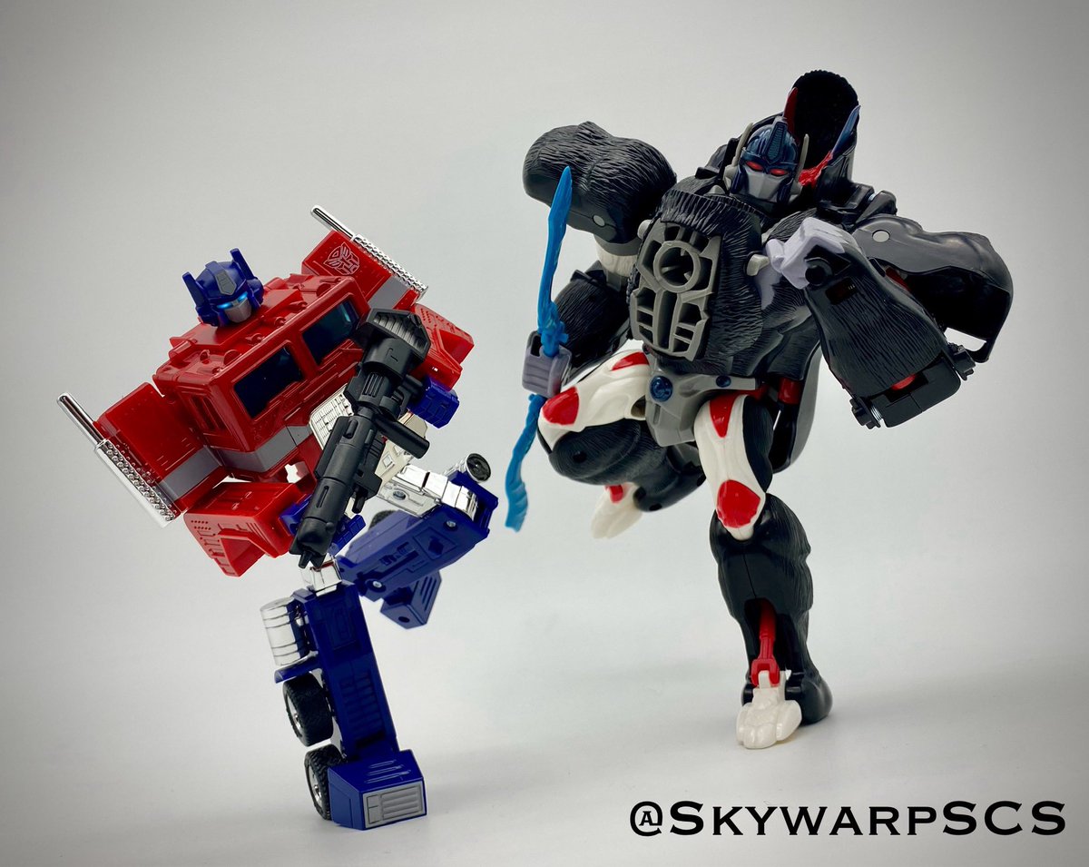 “Trukk *and* Munky”

#Transformers #BeastWars #OptimusPrime #Hasbro #Takara #toyphotography #toycollector