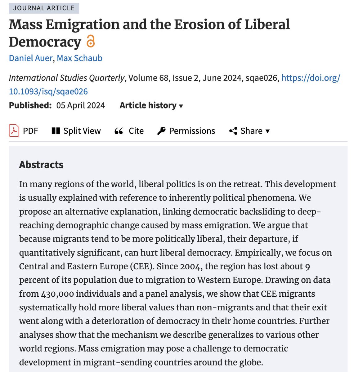 After 5 years in the making, @daniel__auer and my article 'Mass Emigration and the Erosion of Liberal Democracy' is out in @ISQ_Jrnl! academic.oup.com/isq/article/68… Argument: because migrants are liberals, mass emigration can cause democratic backsliding. @PolitikUHH @WZB_Berlin