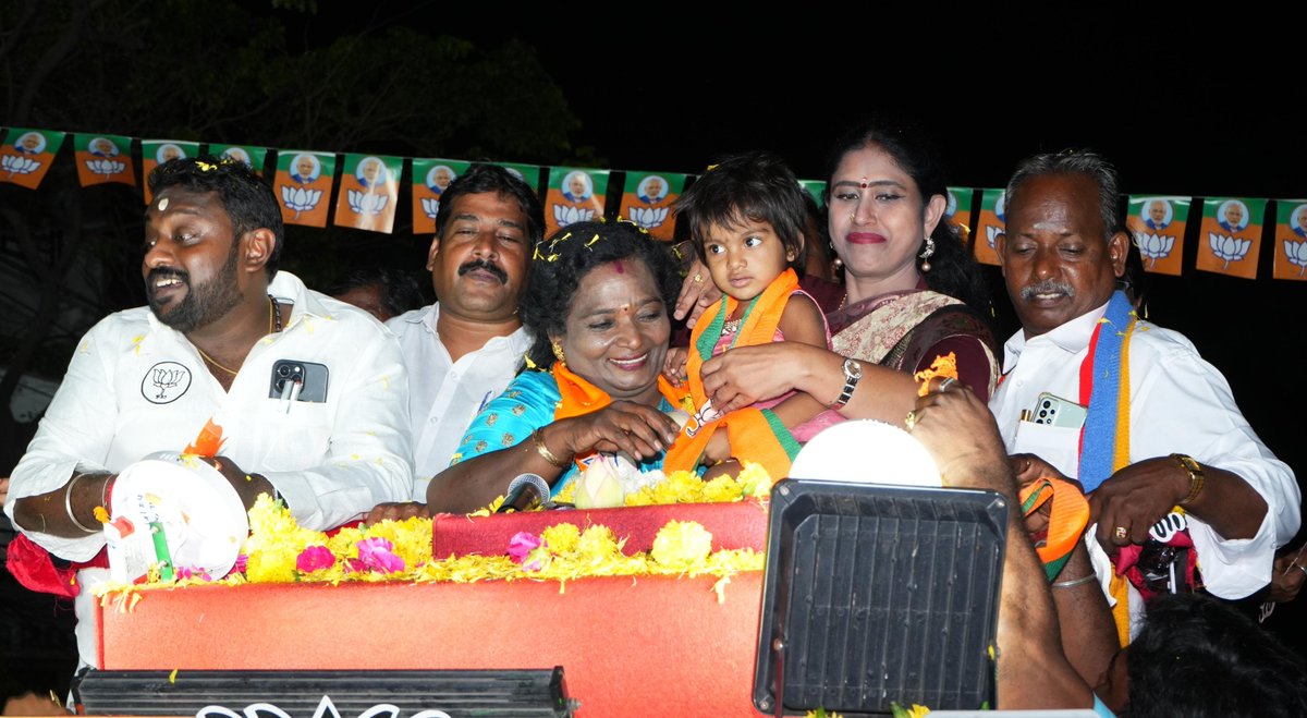 DrTamilisai4BJP tweet picture