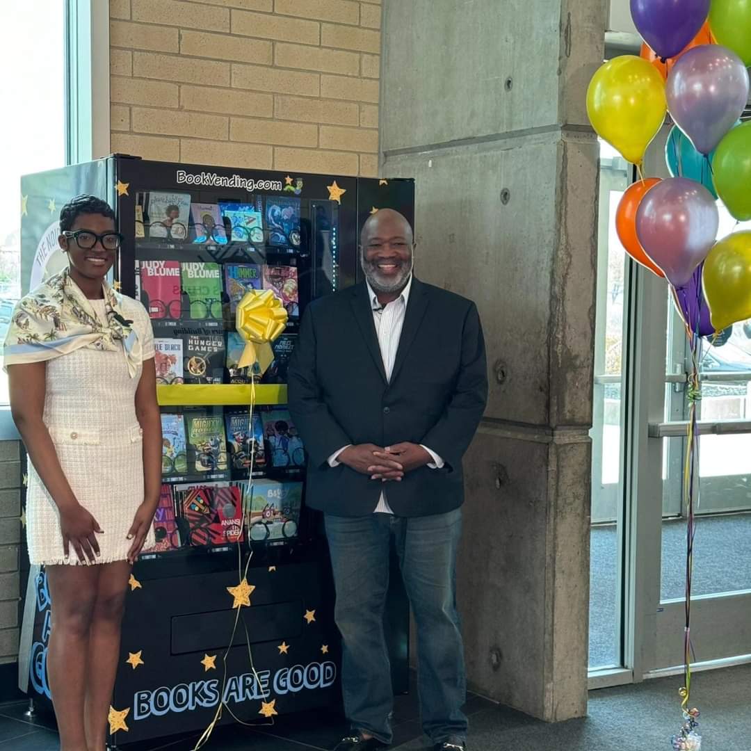 Boys & Girls Clubs (@bgcstl) on Twitter photo Unveiling of the first FREE Book Vending Machine at BGC Herbert Hoover Club. We are proud of our partnership with <a href="/thenoirbookshop/">The Noir Bookshop</a> thank you Ymani Wince for creating this one-of-a-kind initiative! Together, we will help our Club members improve their #reading skills. 📚 Unveiling of the first FREE Book Vending Machine at BGC Herbert Hoover Club. We are proud of our partnership with <a href="/thenoirbookshop/">The Noir Bookshop</a> thank you Ymani Wince for creating this one-of-a-kind initiative! Together, we will help our Club members improve their #reading skills. 📚