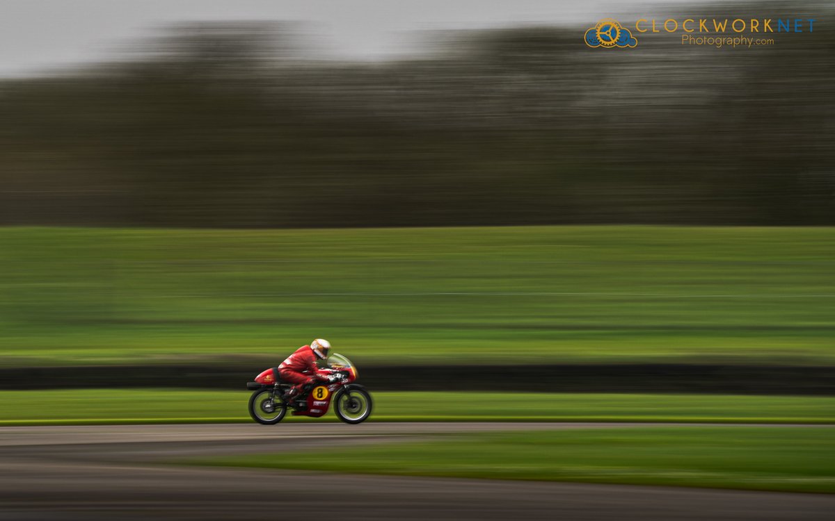 First motorcycle event of the year - @ClassicRacingMC hosted by @PembreyCircuit. Despite some pretty challenging conditions, fantastic selection of historic machinary took to the track.