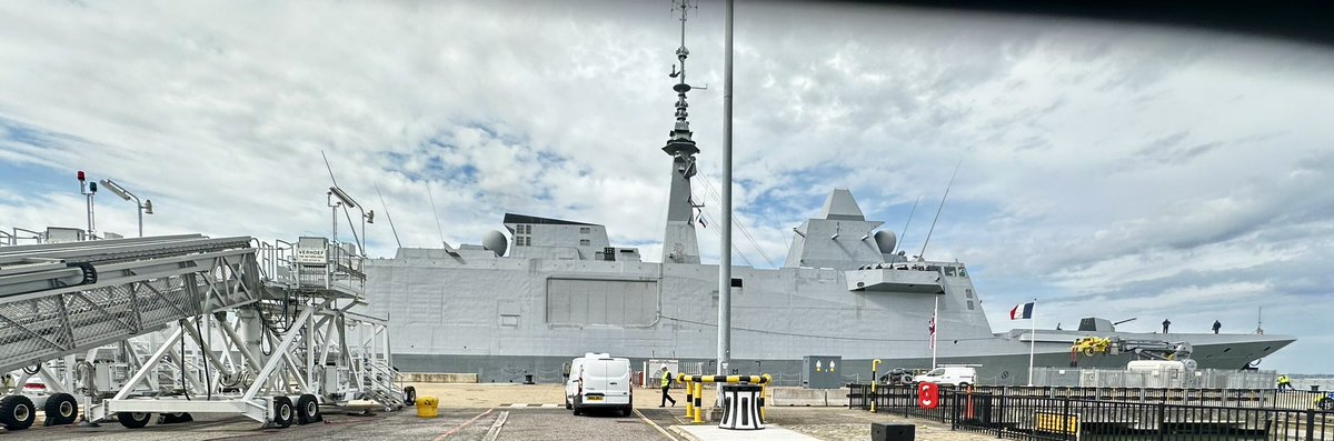 FS Normandie arrives into @HMNBPortsmouth this lunchtime. @MarineNationale @NavyLookout @WarshipCam @CNPics @MISPhotography_ @SouthCoastPhot4