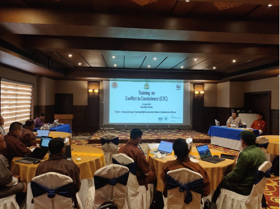 𝐀𝐝𝐯𝐚𝐧𝐜𝐢𝐧𝐠 𝐇𝐮𝐦𝐚𝐧-𝐖𝐢𝐥𝐝𝐥𝐢𝐟𝐞 𝐂𝐨𝐞𝐱𝐢𝐬𝐭𝐞𝐧𝐜𝐞 WWF-Bhutan conducted a training on Human-Wildlife Conflict to Coexistence (C2C) last week in Thimphu. #Conflict2coexistence