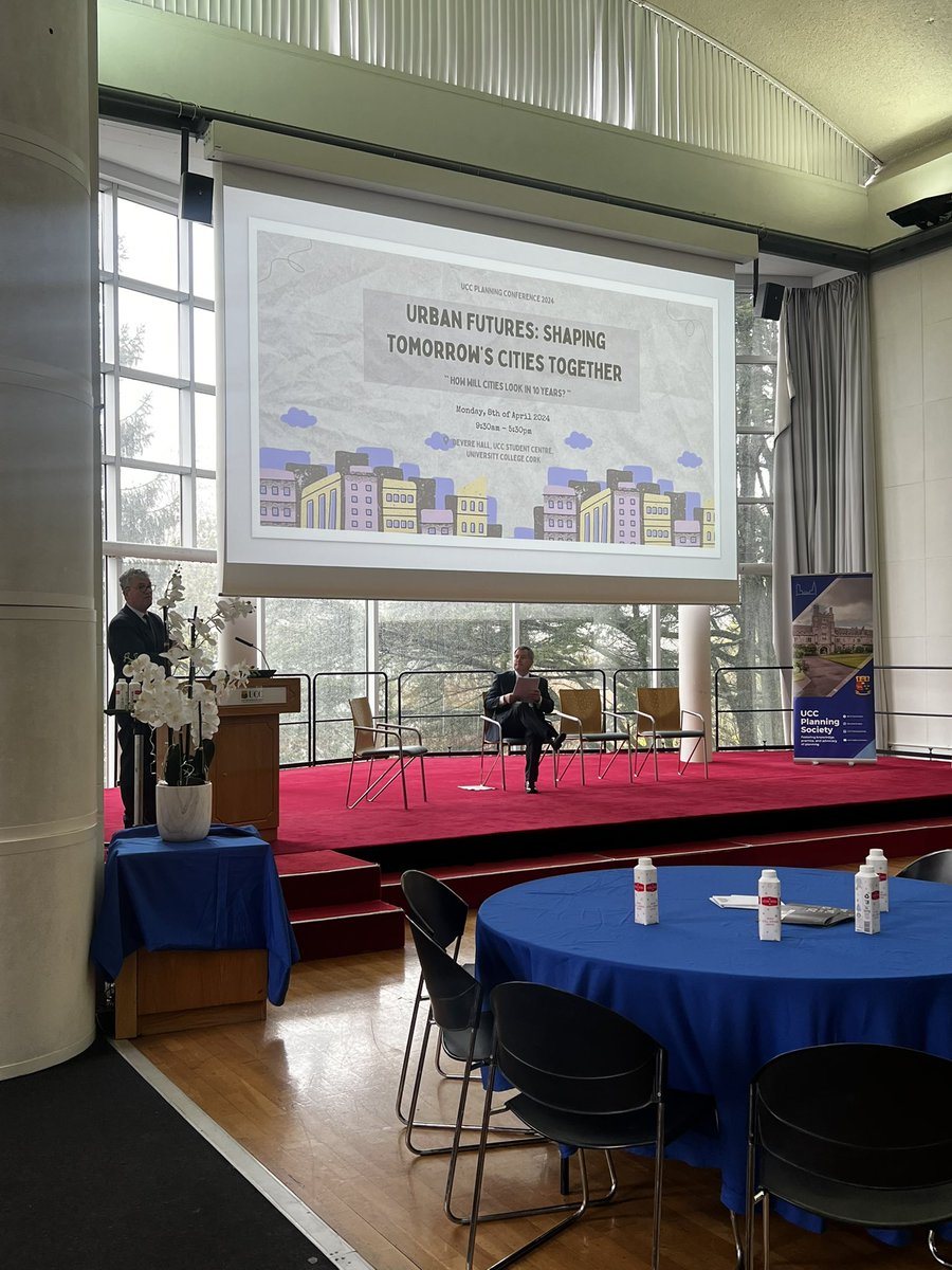 UCC President, John O’Halloran, welcomes the Minster of Housing, Local Government &amp; Heritage, Kieran O’Donnell.