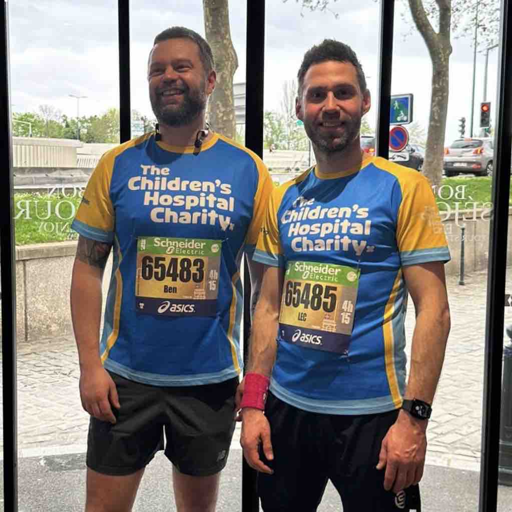 Representing Team Theo at the iconic Paris Marathon yesterday, fundraisers James and Ben raised thousands of pounds for Sheffield Children’s and we couldn’t be more grateful 💙 You can check out our other exciting events this year at tchc.org.uk/events 🏃‍♀️