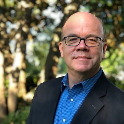 Djuggling's tweet photo. There is a growing number of brave American Representatives in the US @congressdotgov, Democrats and Republicans, fighting to uphold the U.S. constitution and First Amendment.
#HRes934
#PressFreedom
#FreeAssangeNOW https://t.co/n2FPmbNnDJ