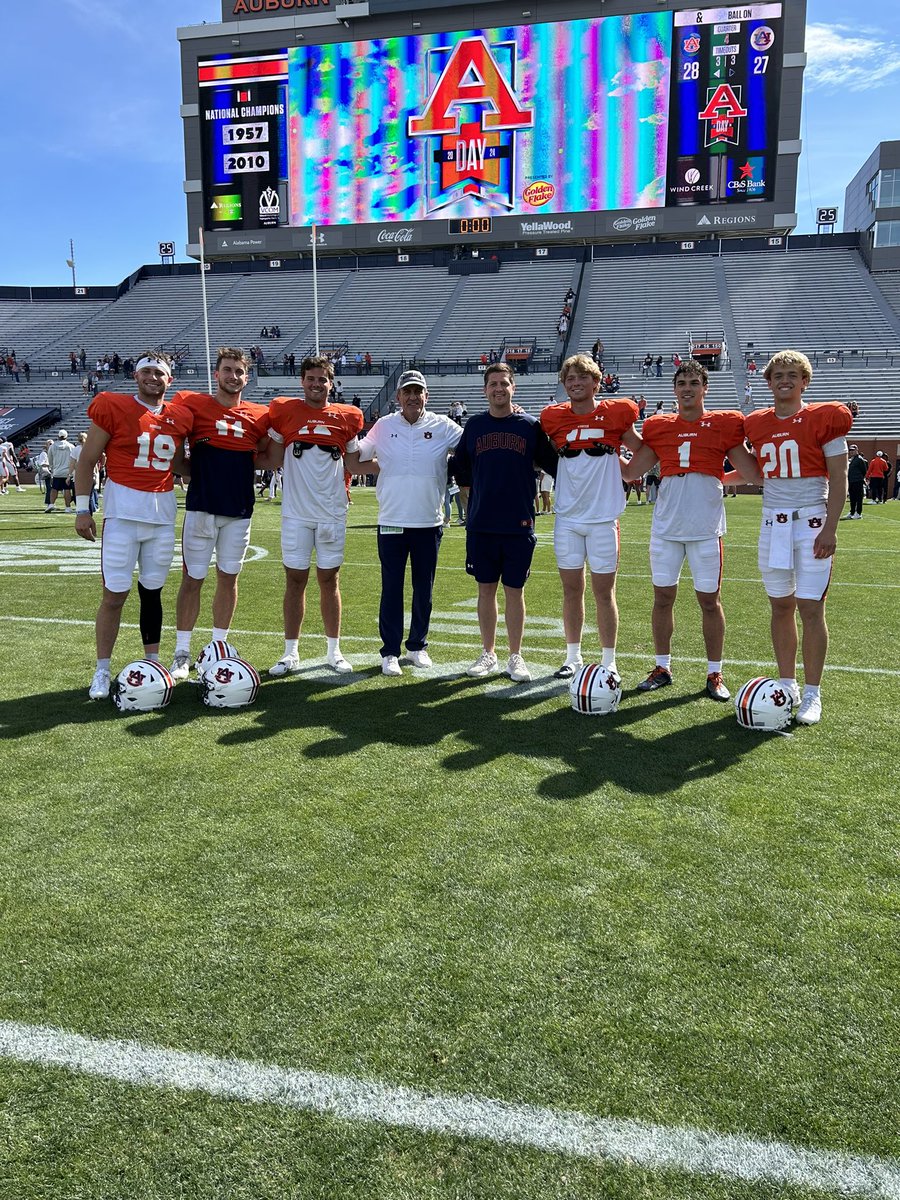 We are thankful for this group and the hardwork they have put in this Spring! #ADay #SpringBall24 🦅