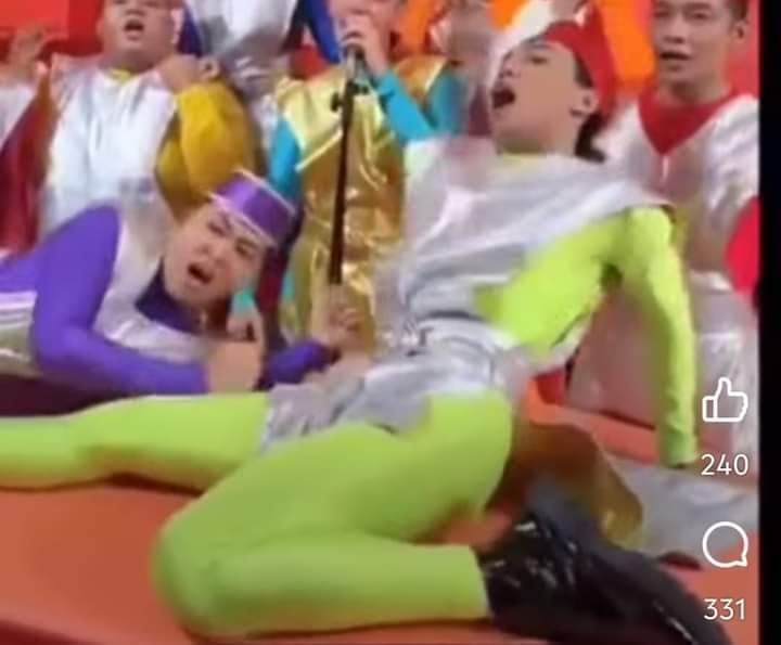 tey_aih's tweet image. Video 3rd kit jersey keluar lama dah.